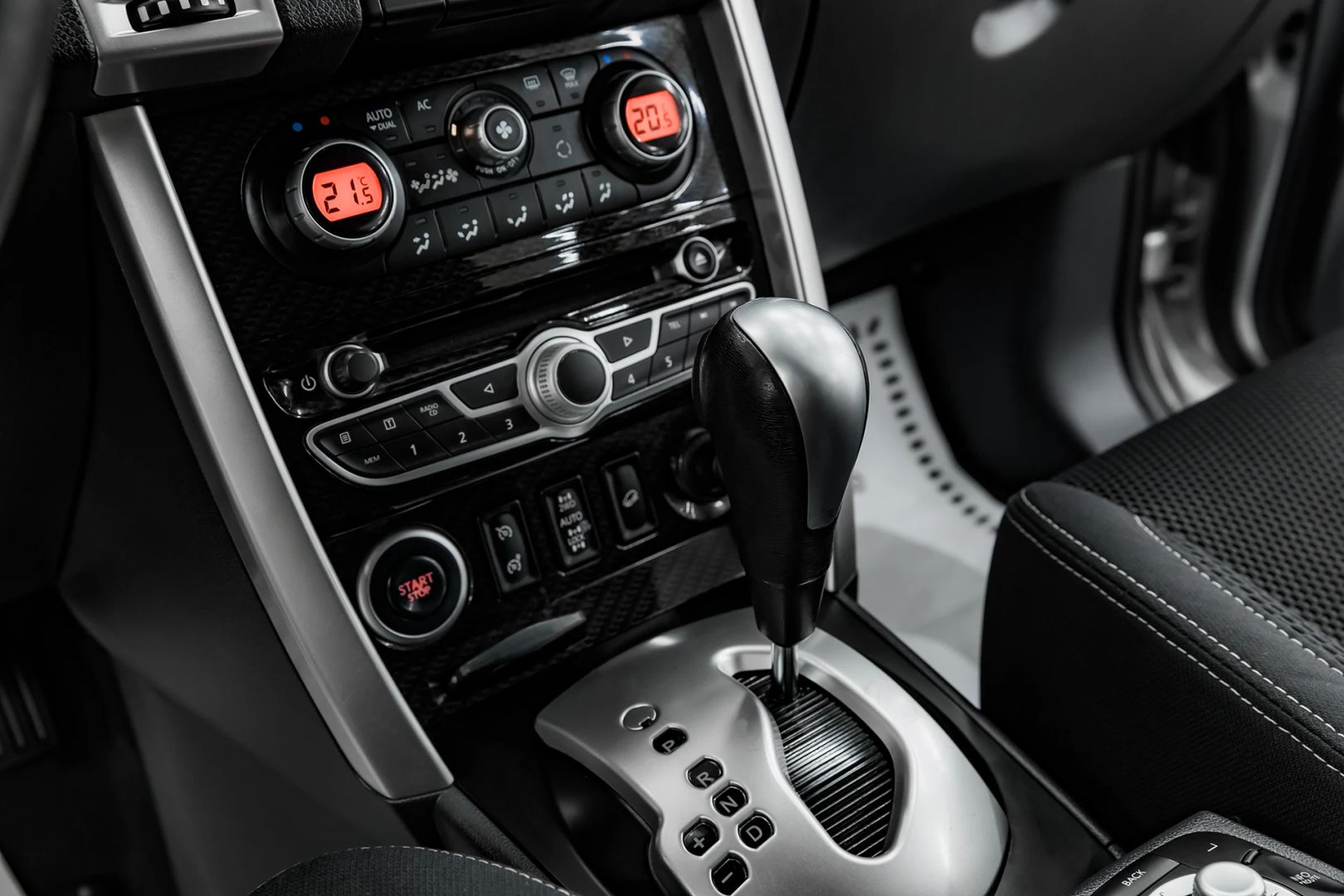 Renault Koleos, I Рестайлинг, 2012 фото 12