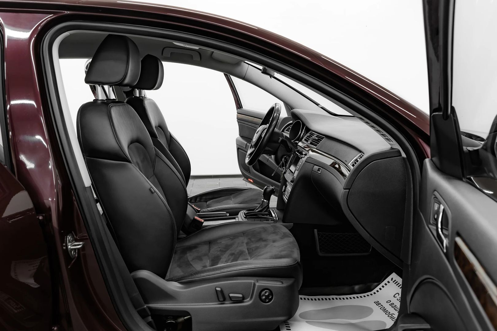 Skoda Superb, II, 2013 фото 15