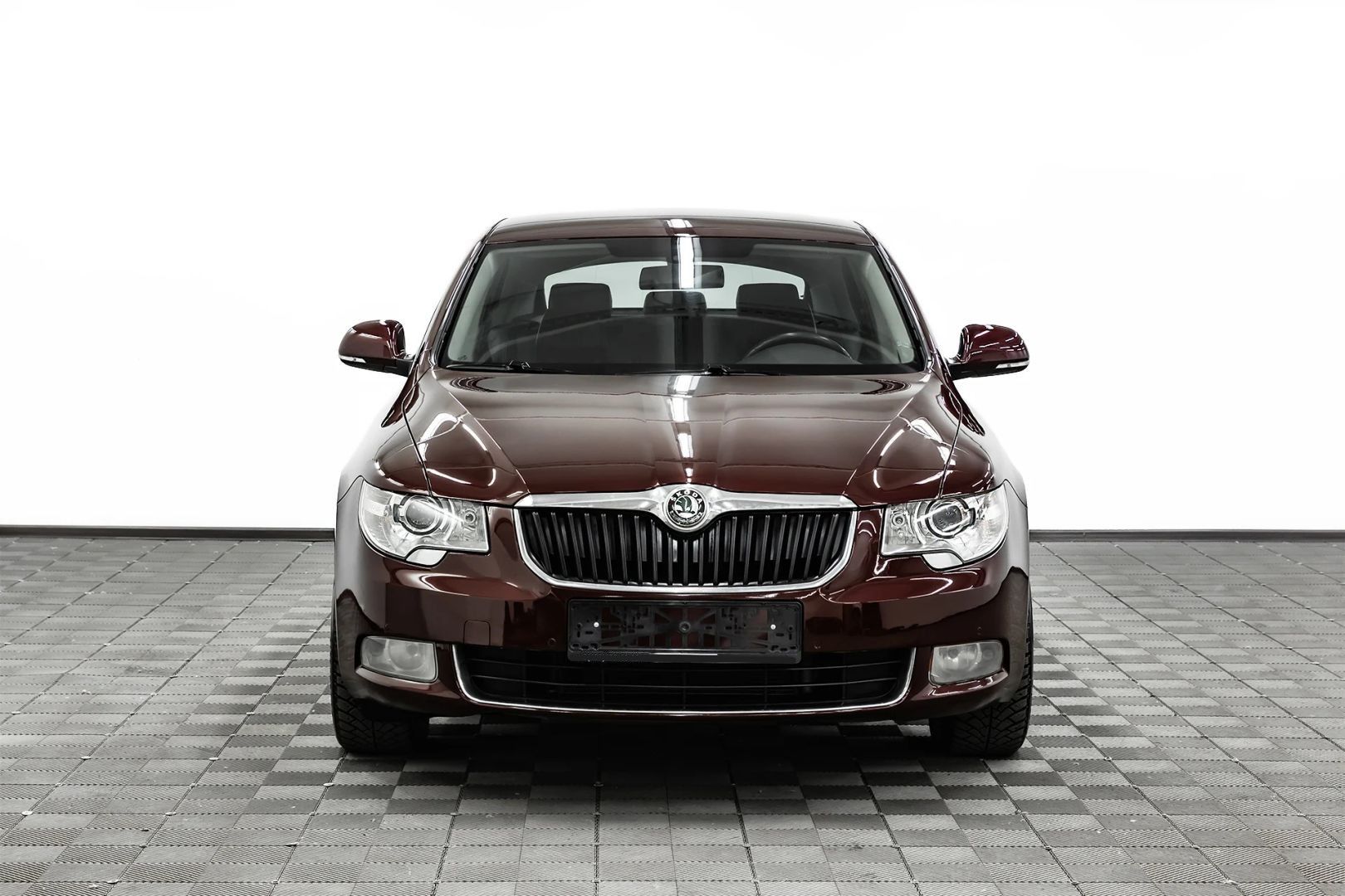 Skoda Superb, II, 2013 фото 2