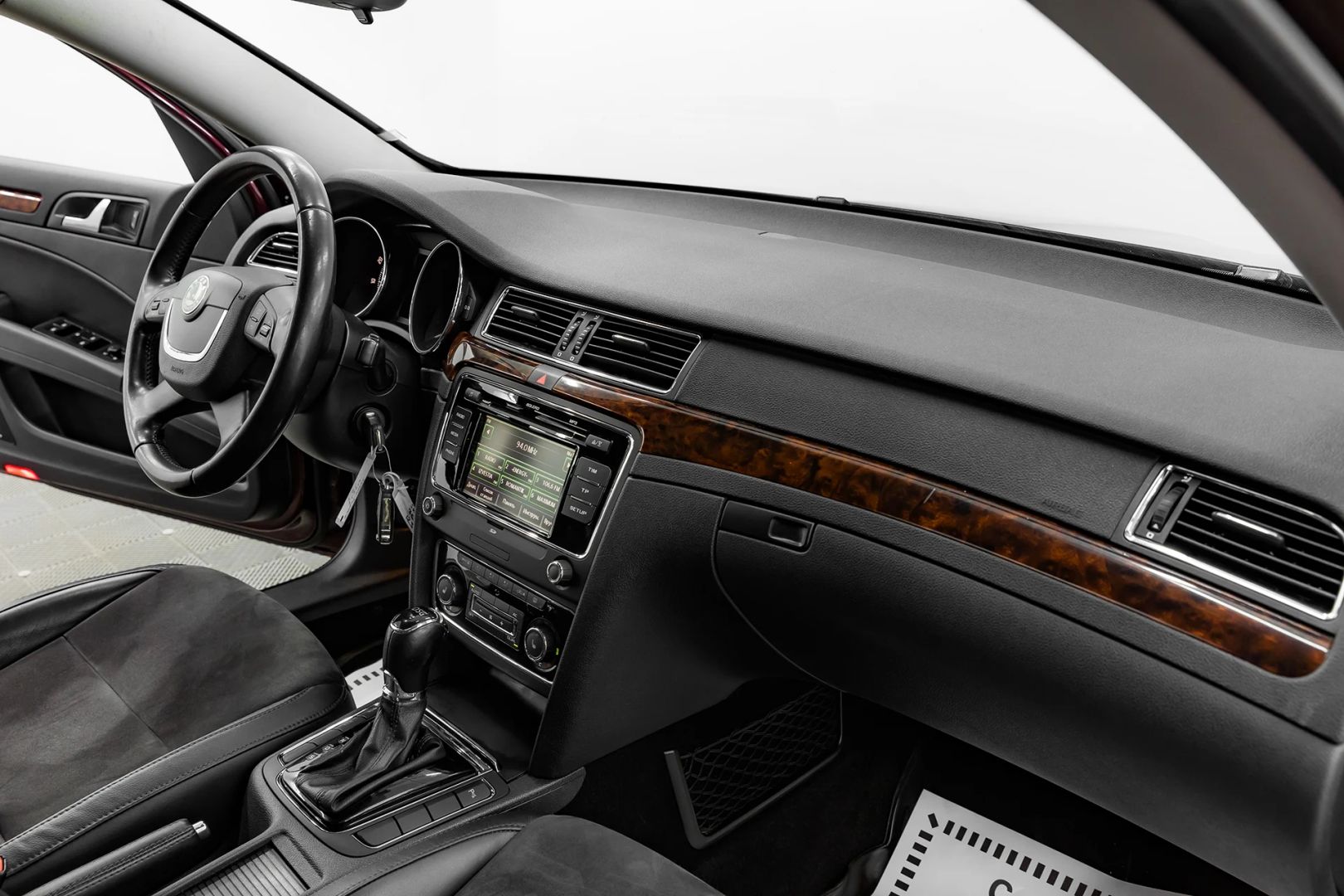 Skoda Superb, II, 2013 фото 14