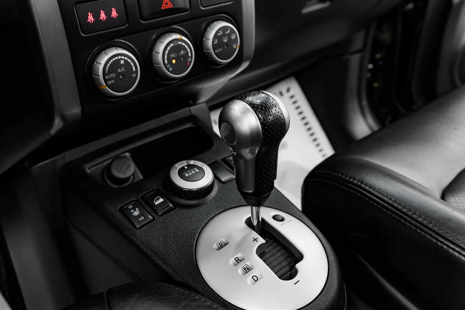 Nissan X-Trail, II Рестайлинг, 2010 фото 10