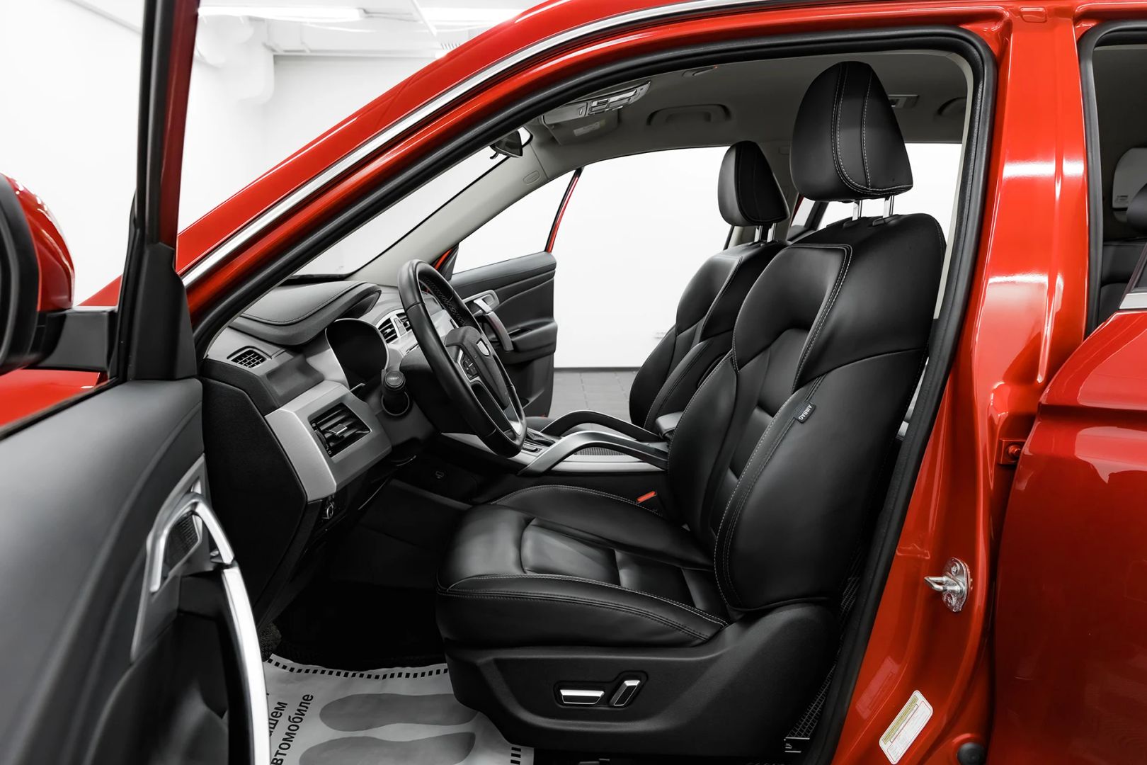 Geely Atlas, I, 2019 фото 7