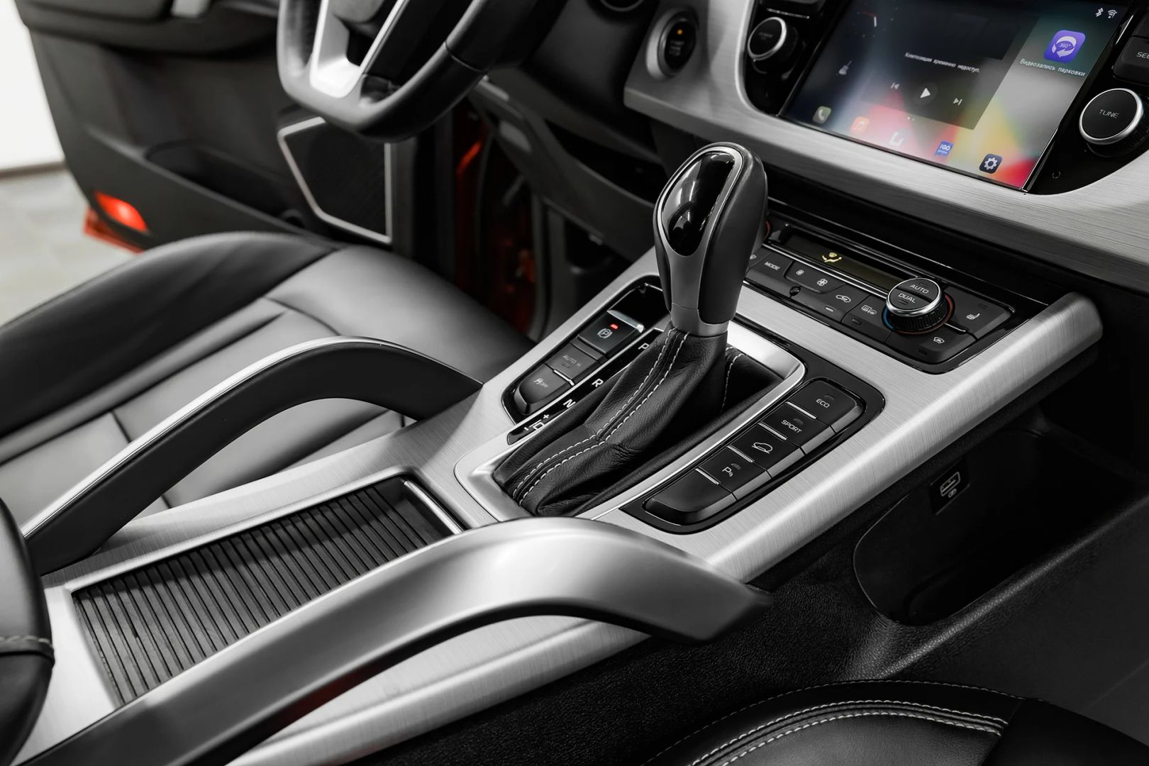 Geely Atlas, I, 2019 фото 15