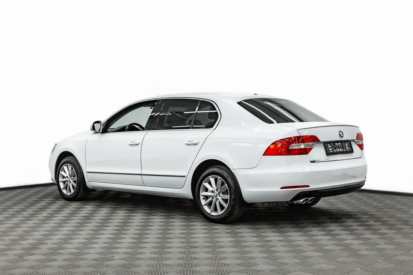 Skoda Superb, II Рестайлинг, 2014 фото 4