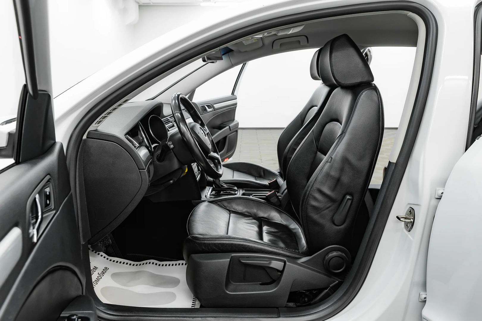 Skoda Superb, II Рестайлинг, 2014 фото 8