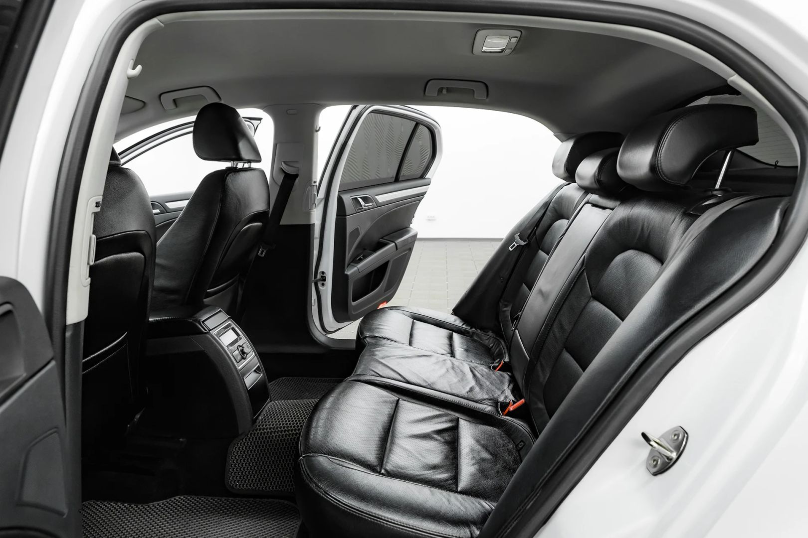 Skoda Superb, II Рестайлинг, 2014 фото 13