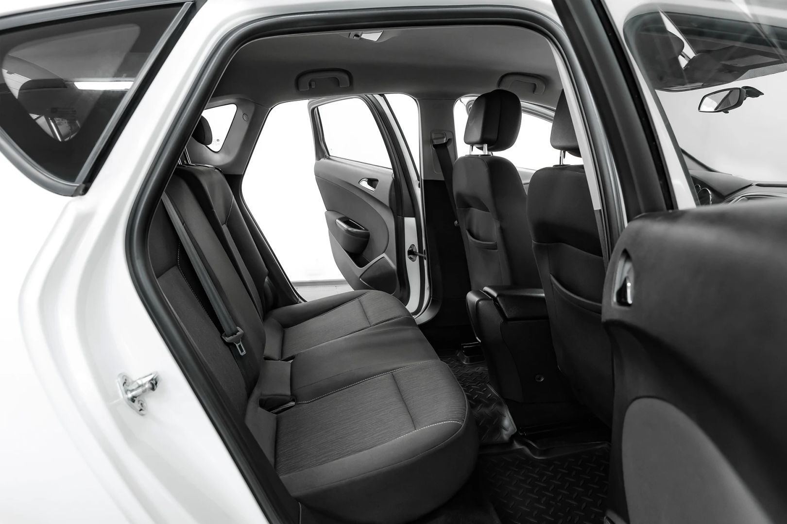 Opel Astra, J Рестайлинг, 2014 фото 17