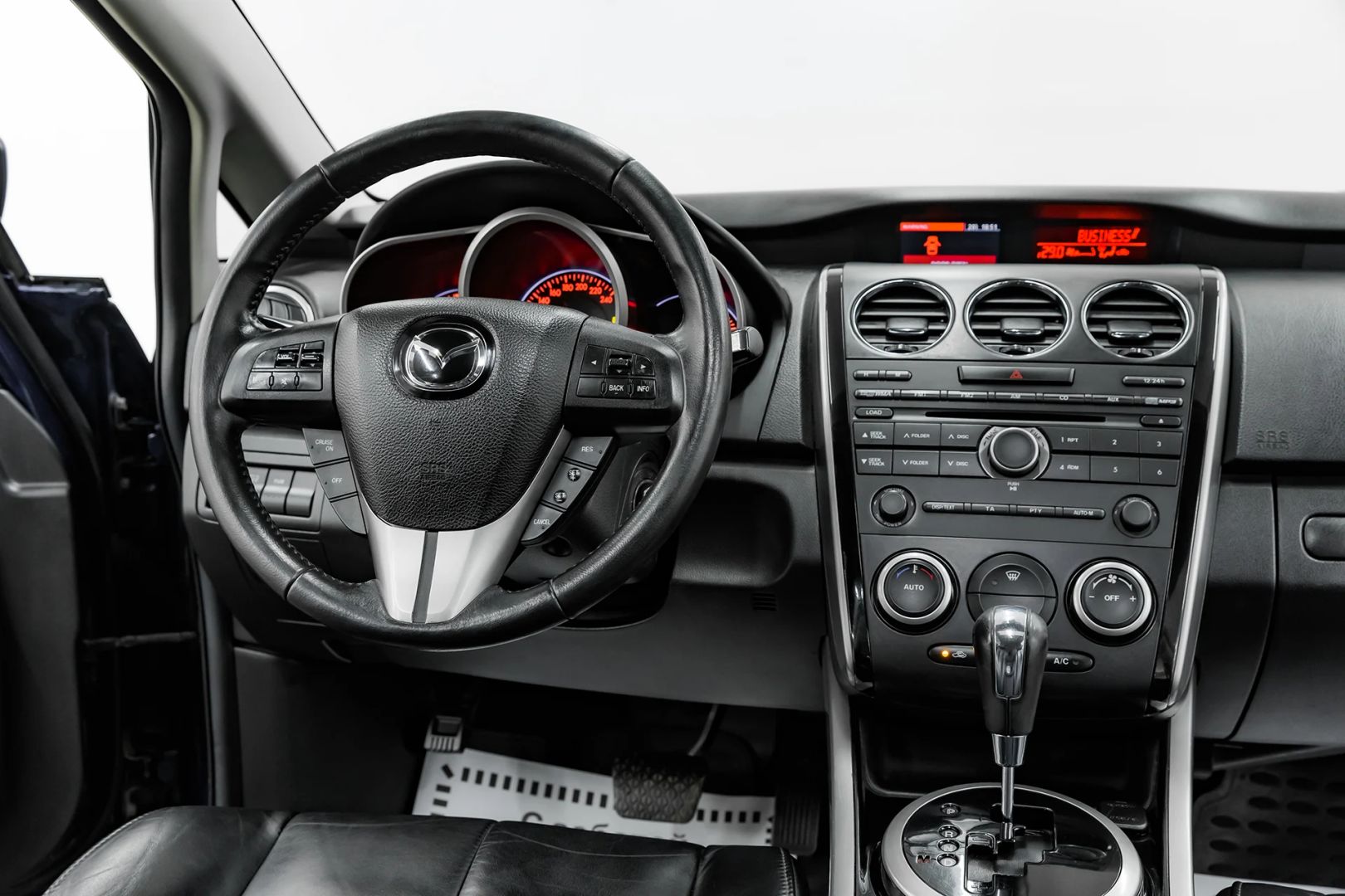 Mazda CX-7, I Рестайлинг, 2010 фото 11