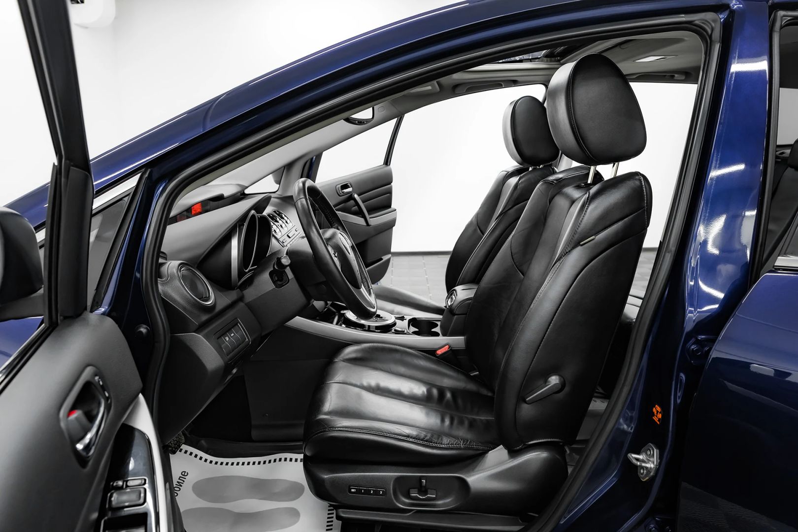 Mazda CX-7, I Рестайлинг, 2010 фото 7