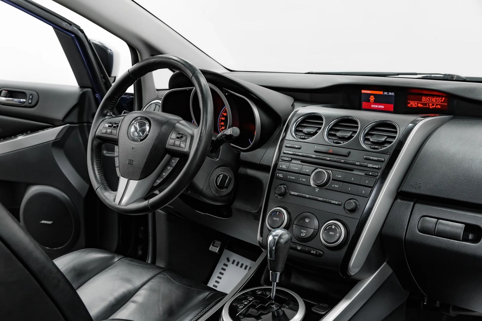 Mazda CX-7, I Рестайлинг, 2010 фото 12