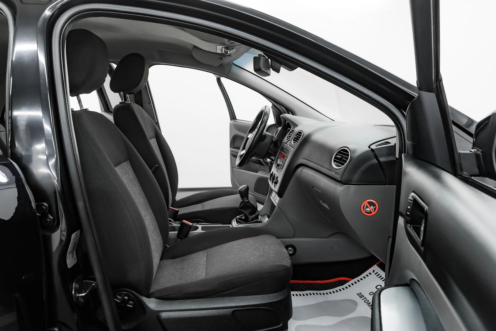 Ford Focus, II Рестайлинг, 2010 фото 15