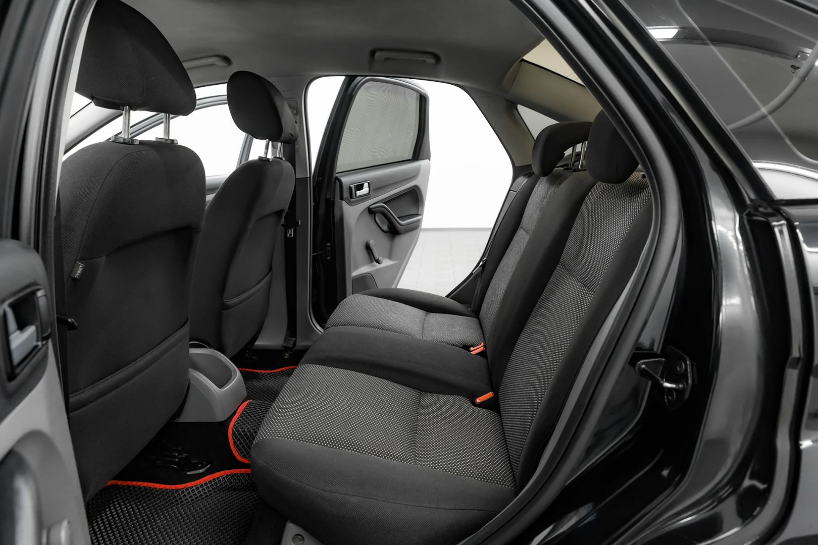 Ford Focus, II Рестайлинг, 2010 фото 16