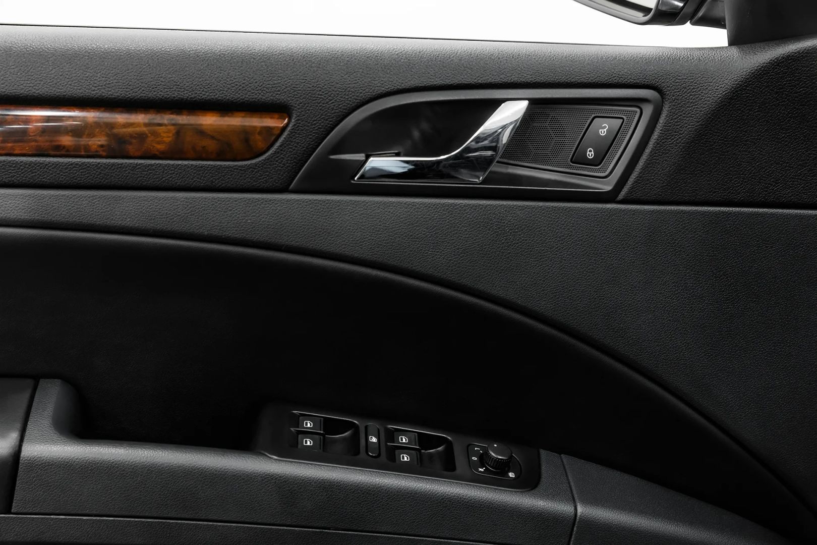 Skoda Superb, II, 2011 фото 9