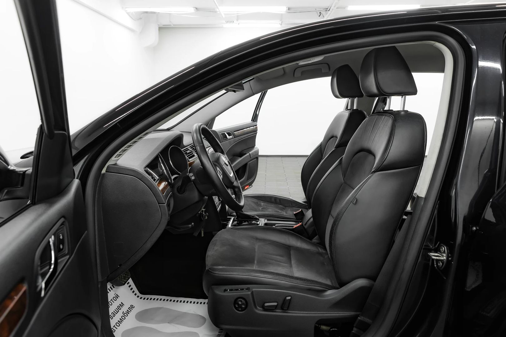 Skoda Superb, II, 2011 фото 7