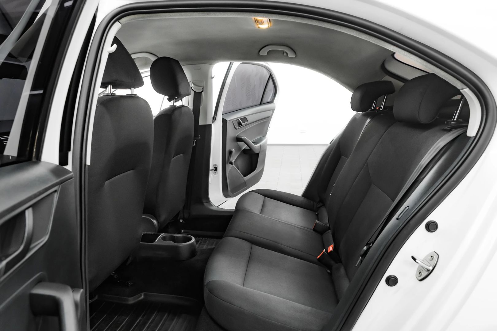 Skoda Rapid, I, 2016 фото 14