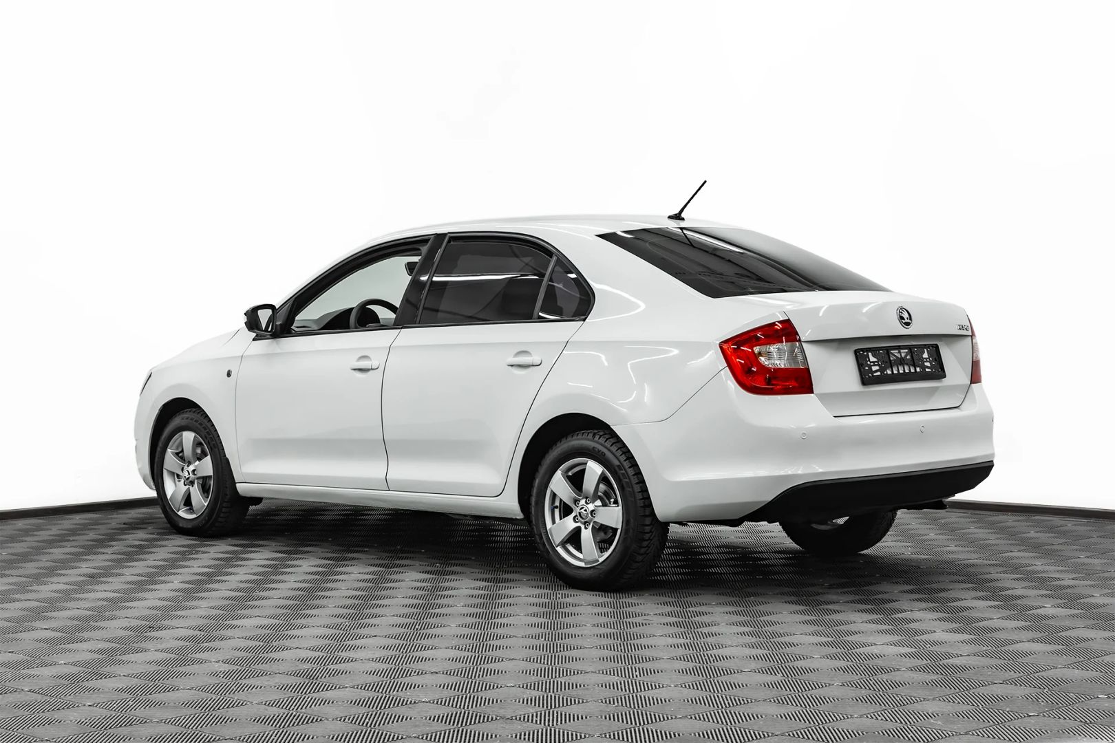 Skoda Rapid, I, 2016 фото 4