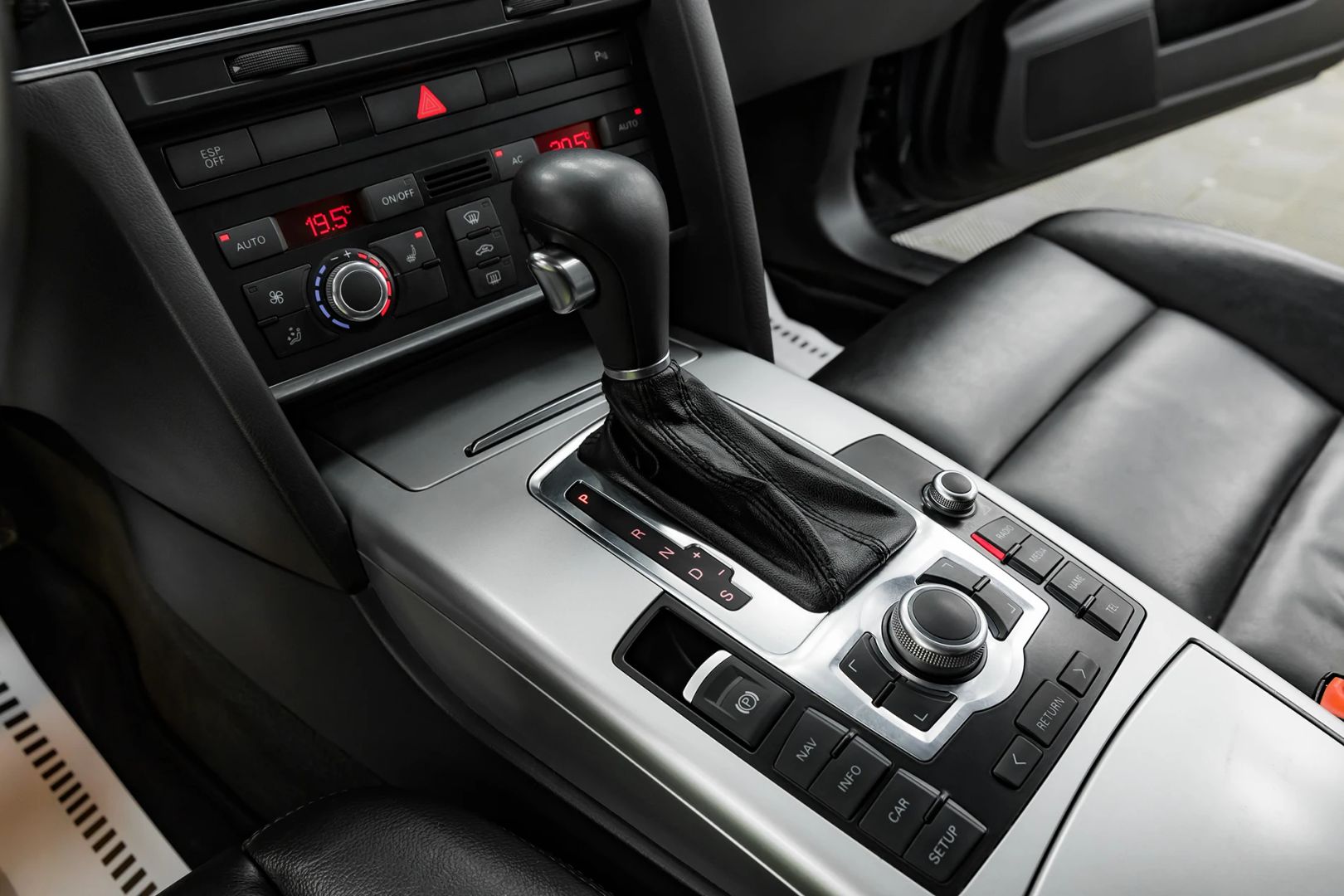 Audi A6, III (C6) Рестайлинг, 2009 фото 13