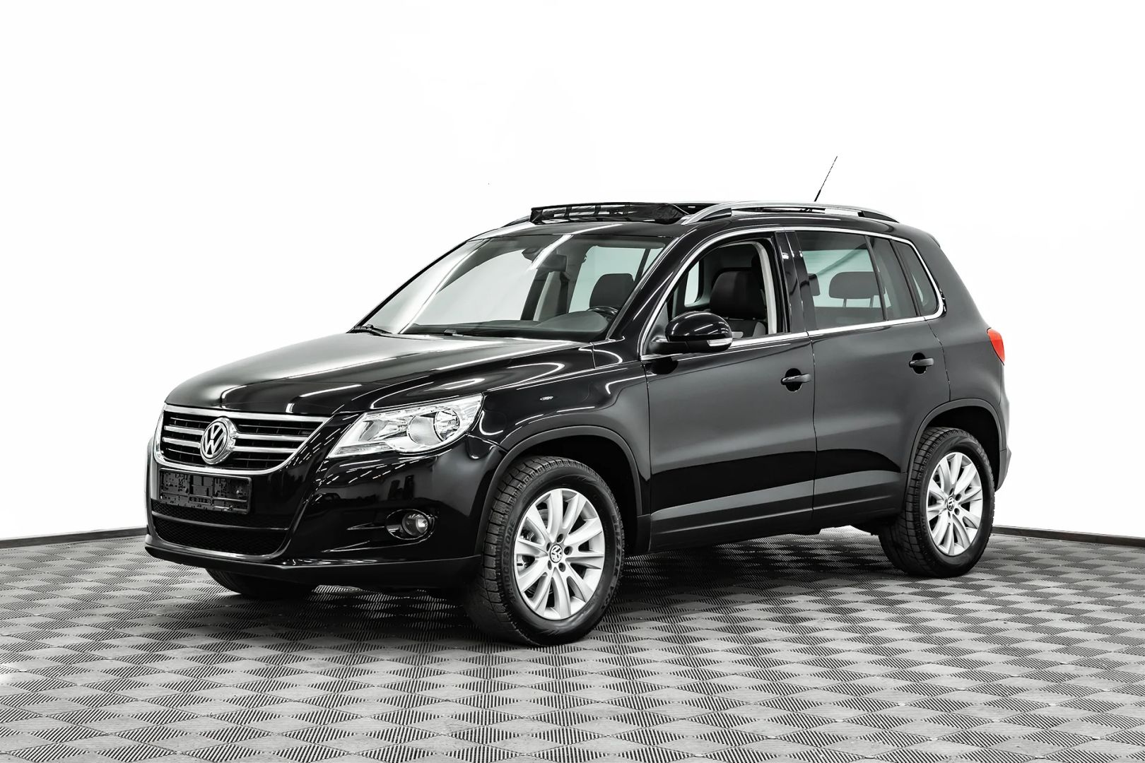 Volkswagen Tiguan, I, 2008