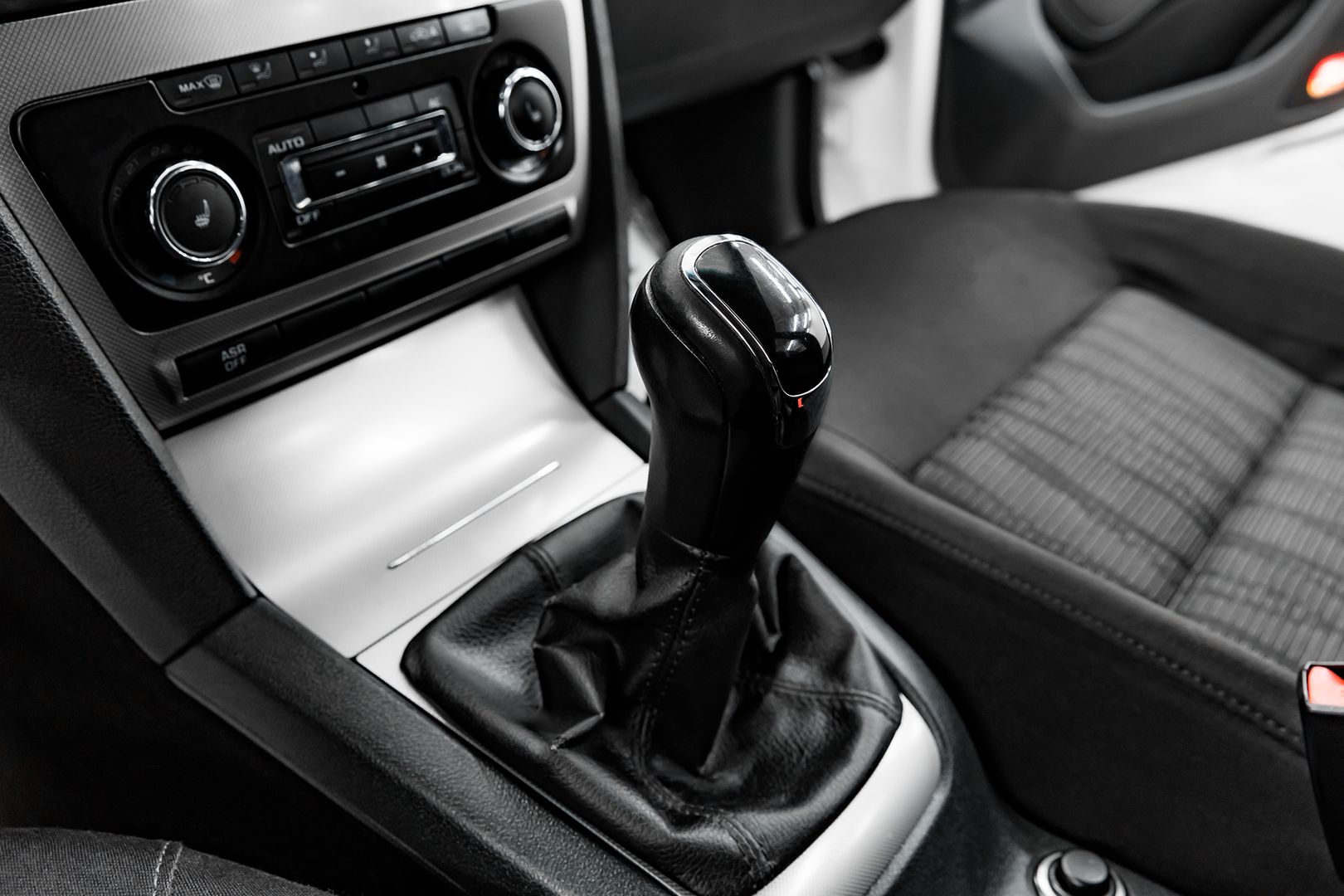 Skoda Octavia, II (A5) Рестайлинг, 2012 фото 11