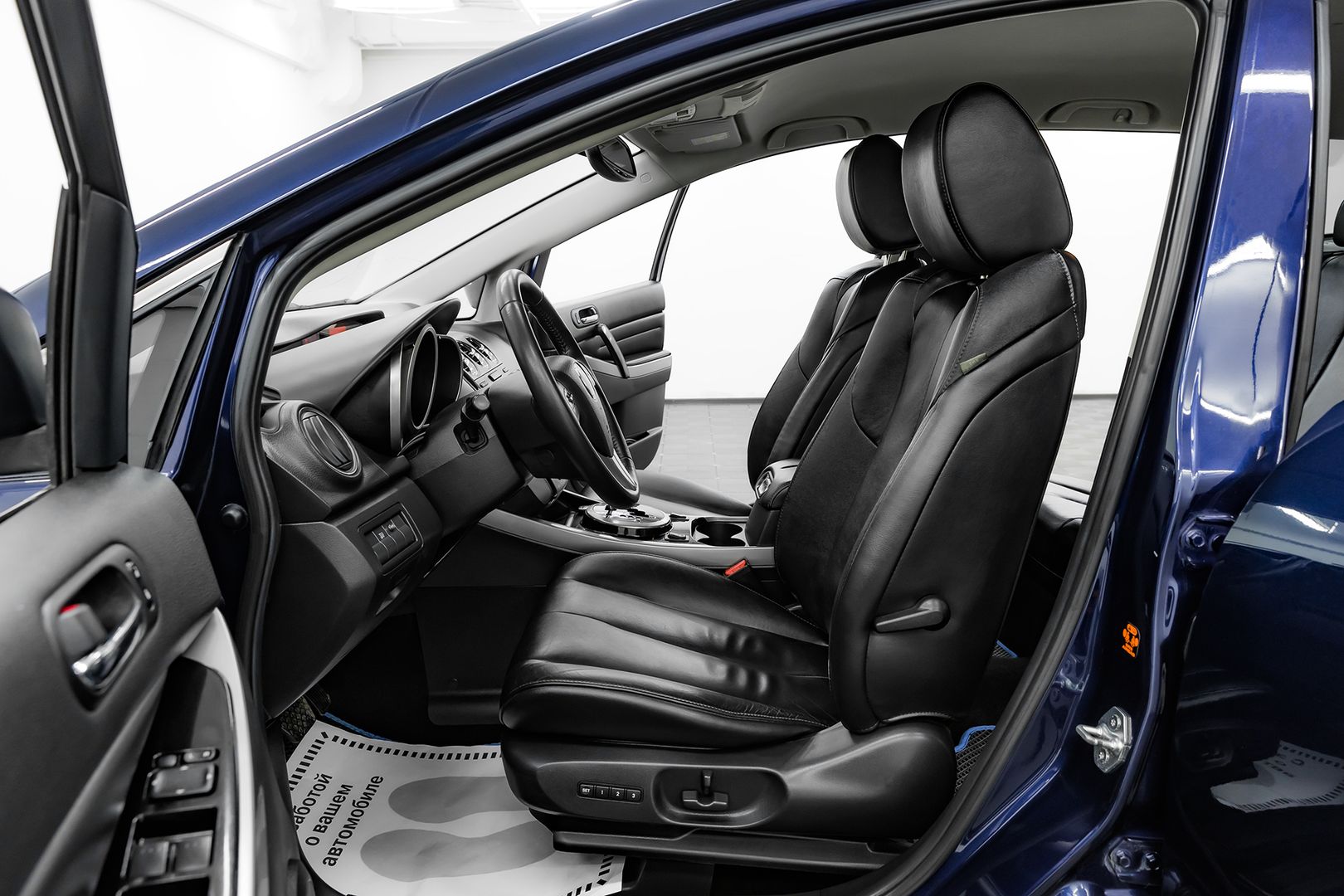 Mazda CX-7, I Рестайлинг, 2010 фото 8