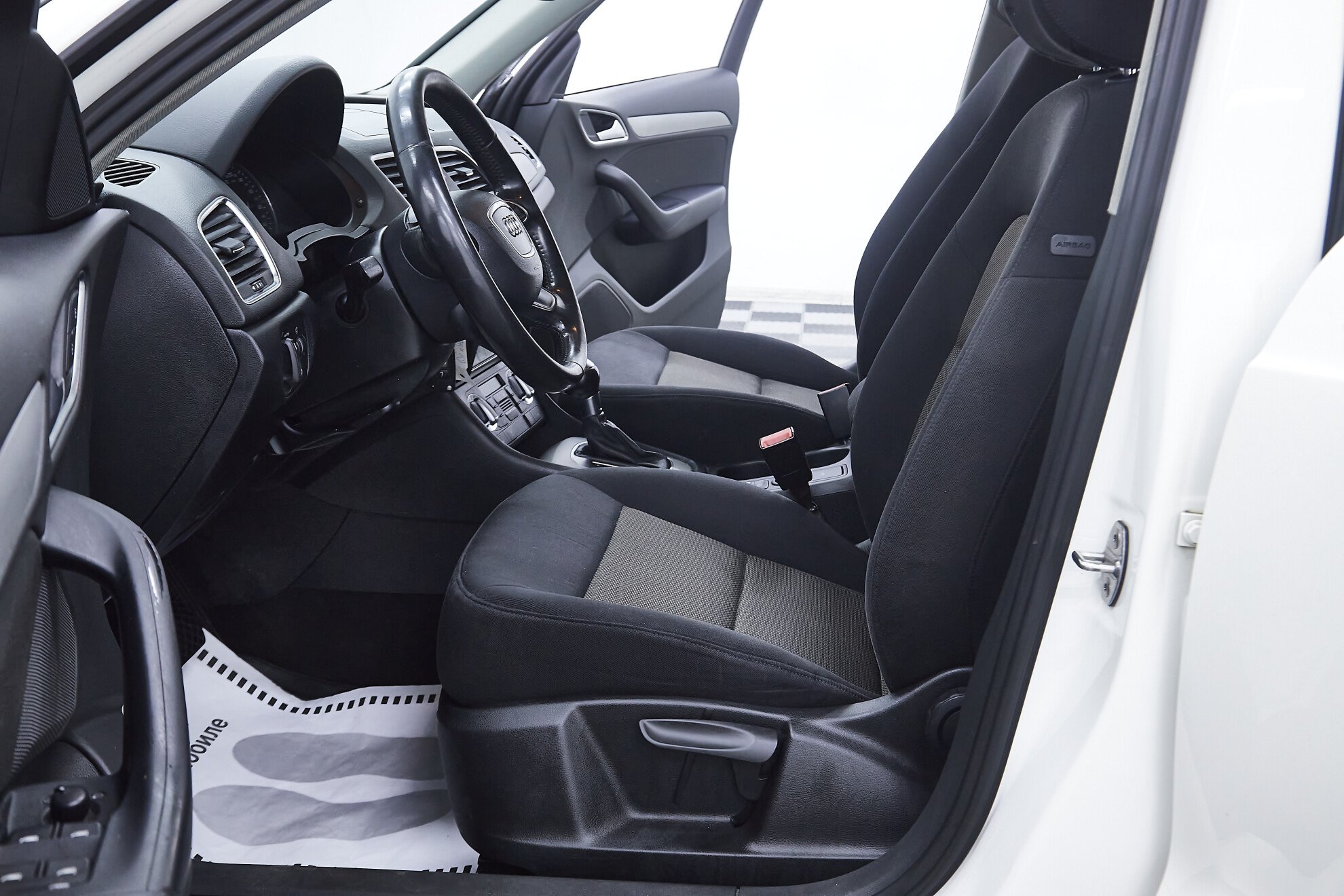 Audi Q3, I (8U), 2013 фото 7