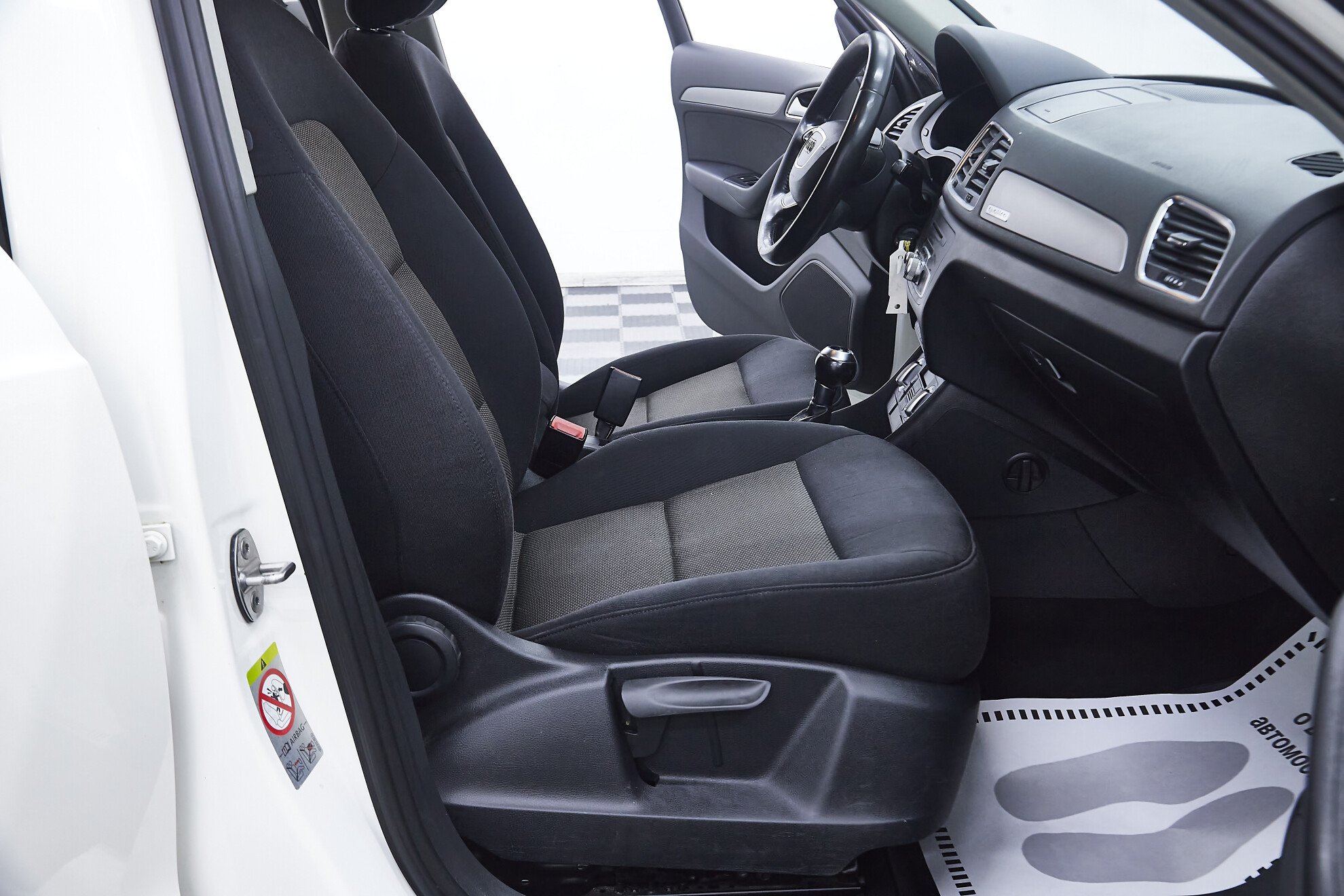 Audi Q3, I (8U), 2013 фото 16