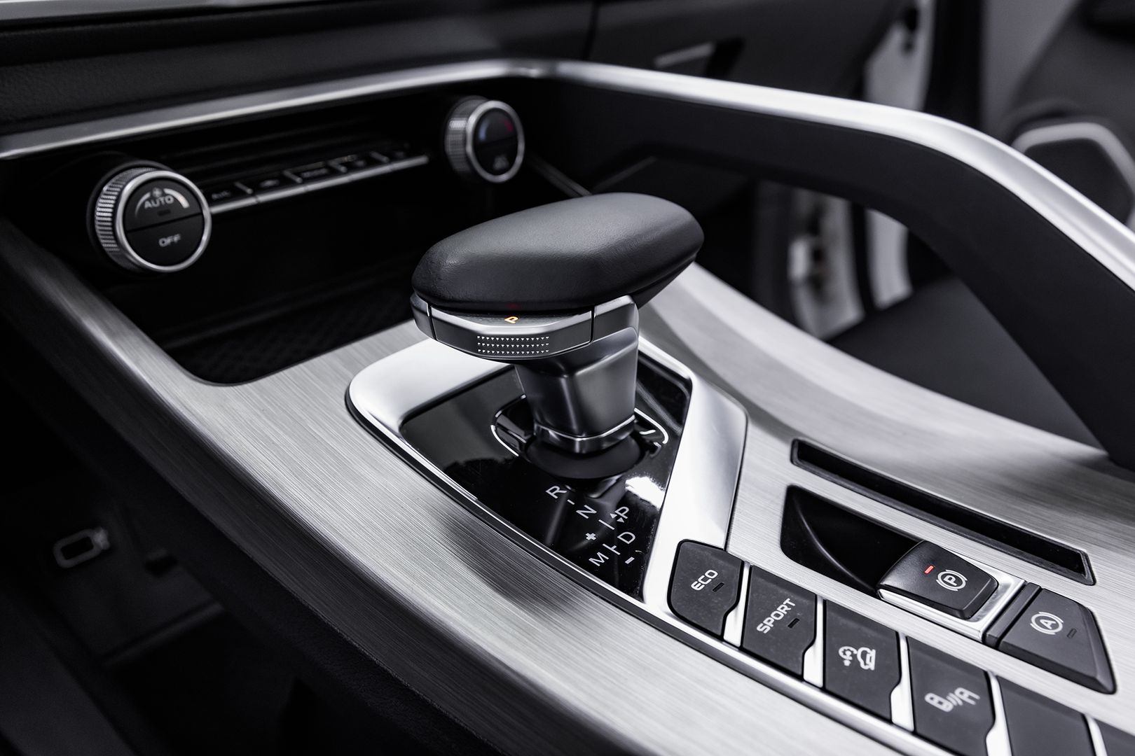 Geely Coolray, I, 2023 фото 15