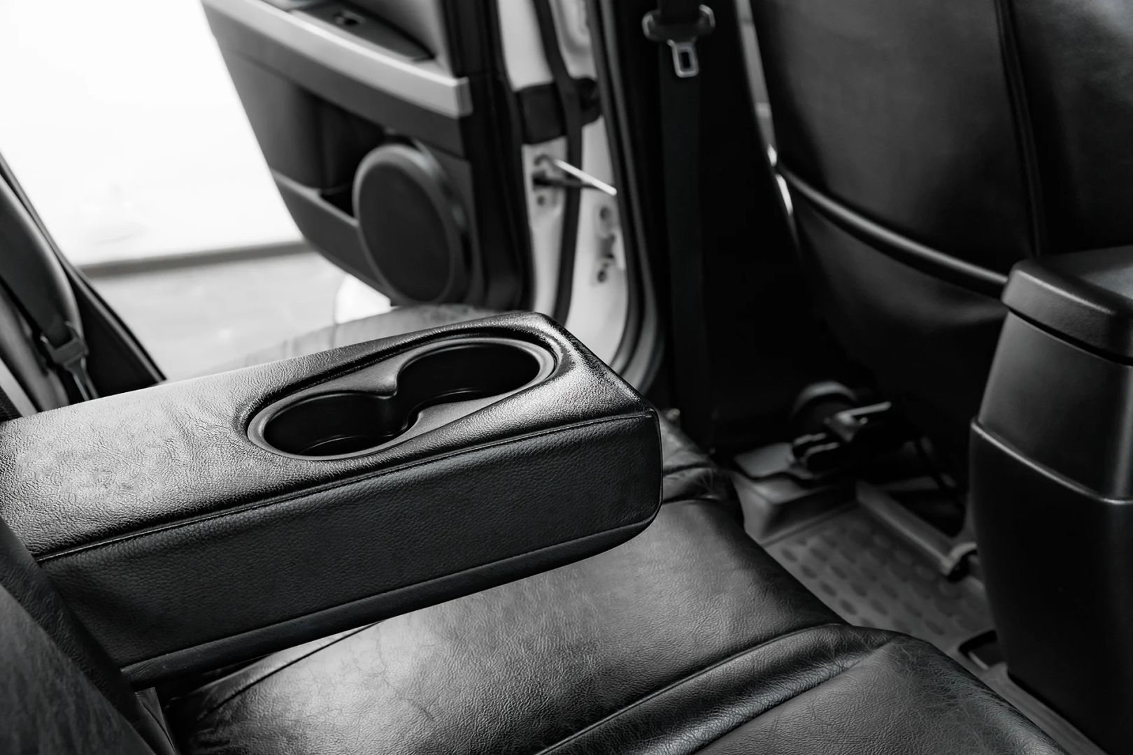 Mazda CX-7, I Рестайлинг, 2011 фото 15