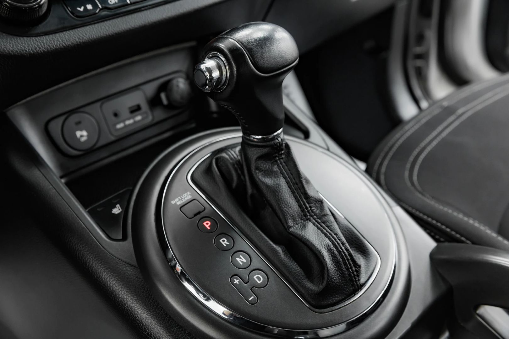 Kia Sportage, III, 2012 фото 12