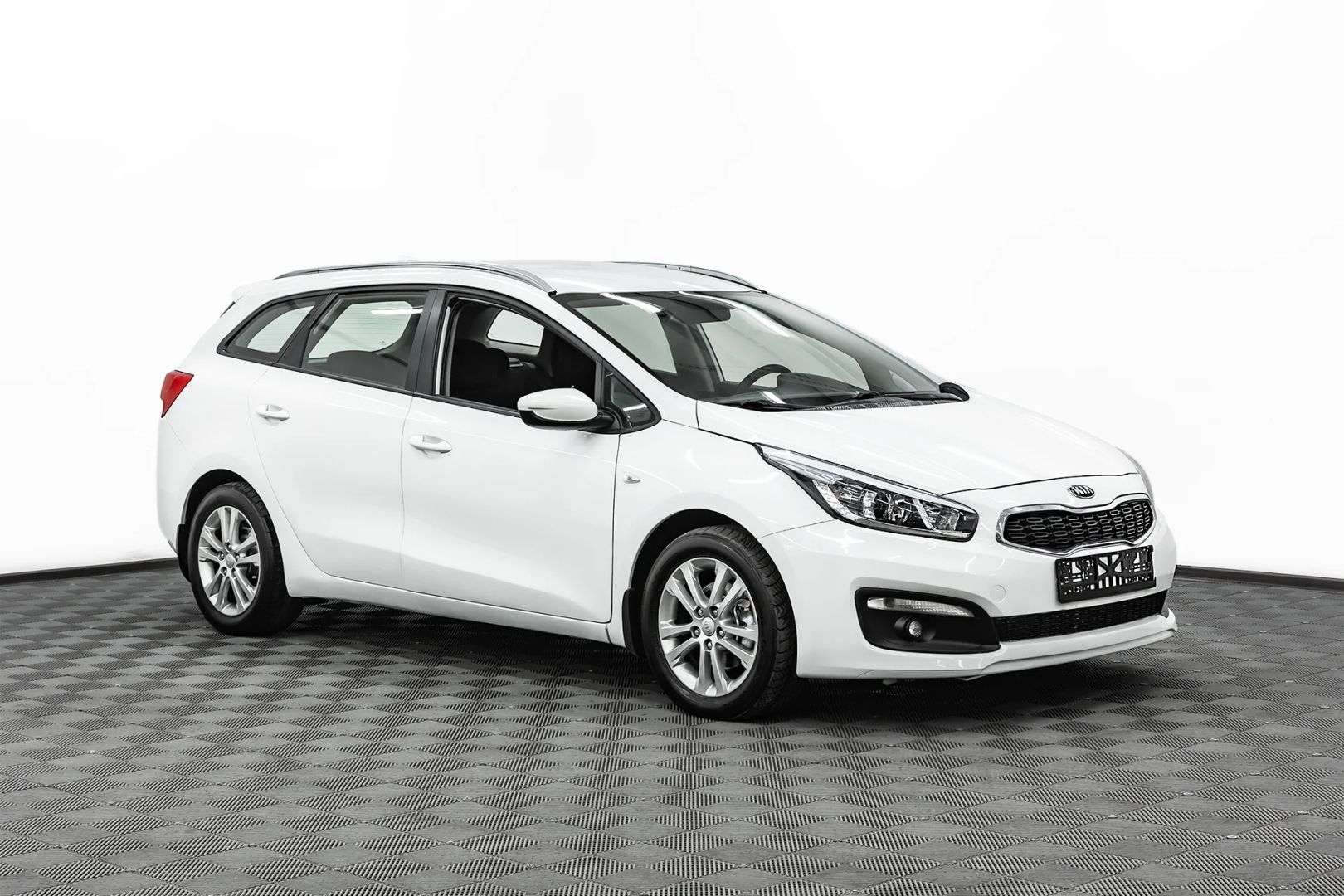 Kia Ceed, II Рестайлинг, 2017 фото 3