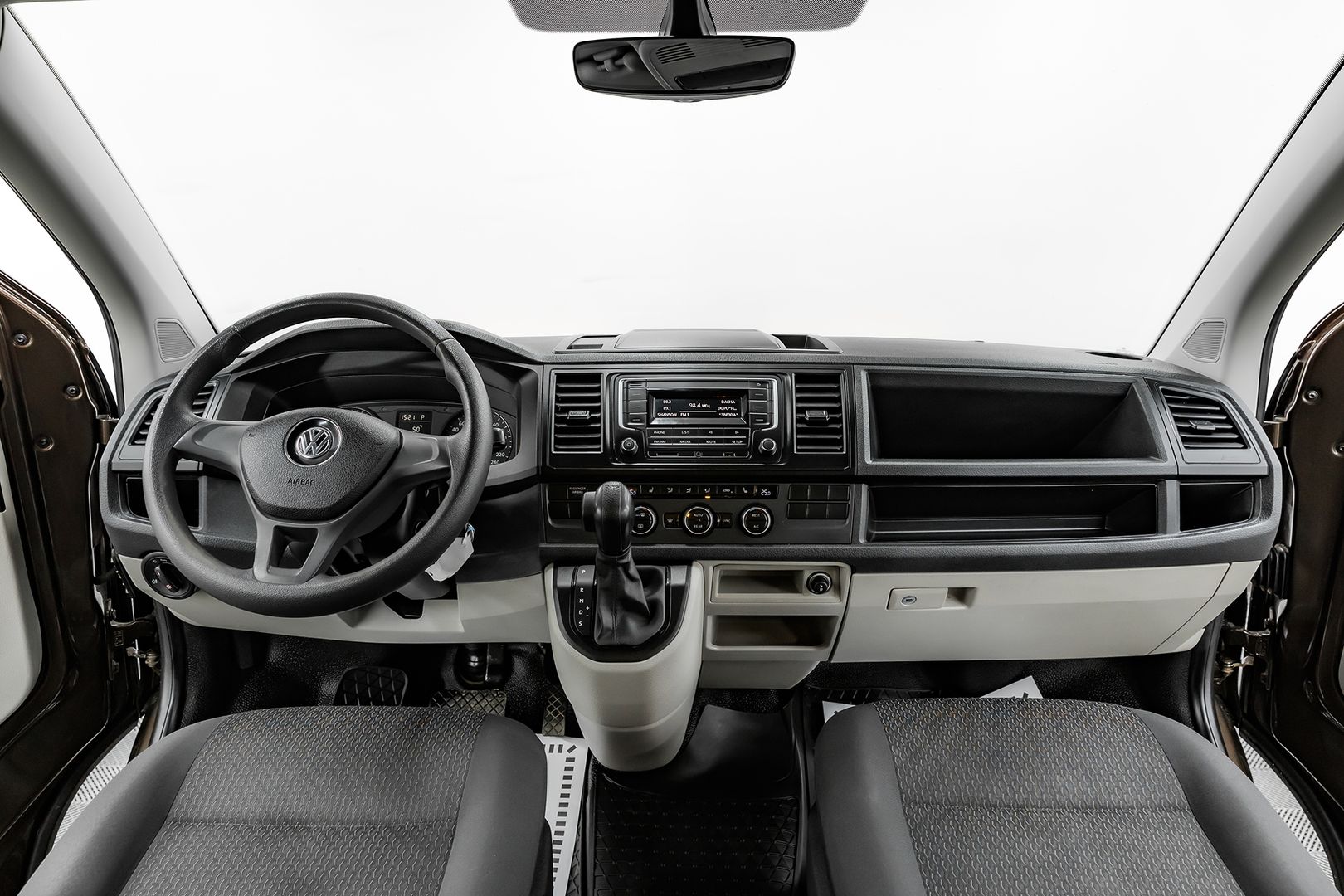 Volkswagen Caravelle, T6, 2018 фото 12