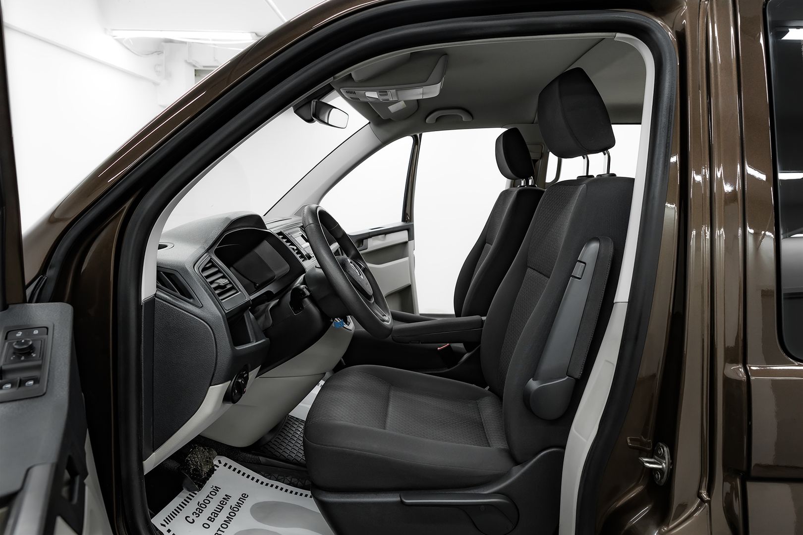 Volkswagen Caravelle, T6, 2018 фото 8