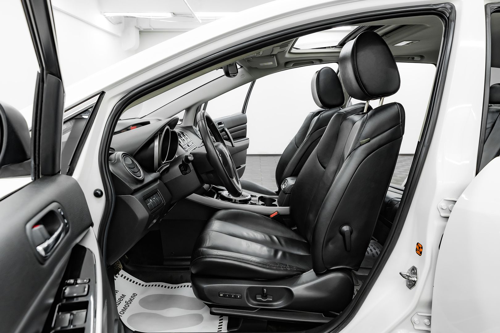 Mazda CX-7, I Рестайлинг, 2010 фото 7