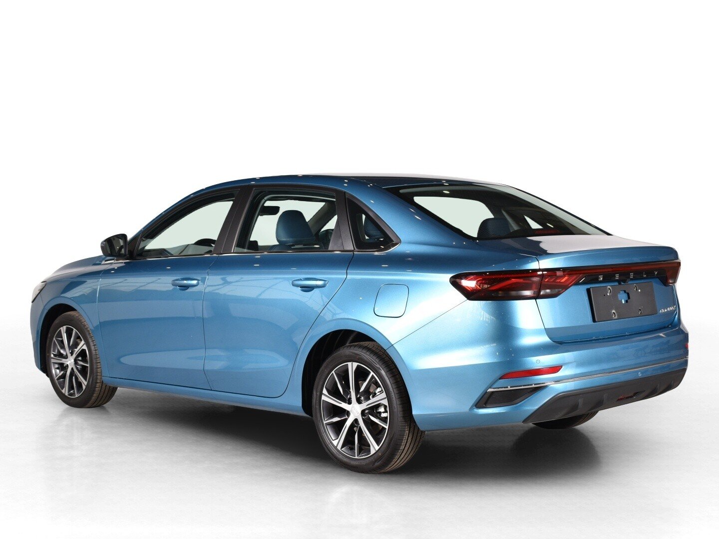 Geely Emgrand 7, II, 2023 фото 4