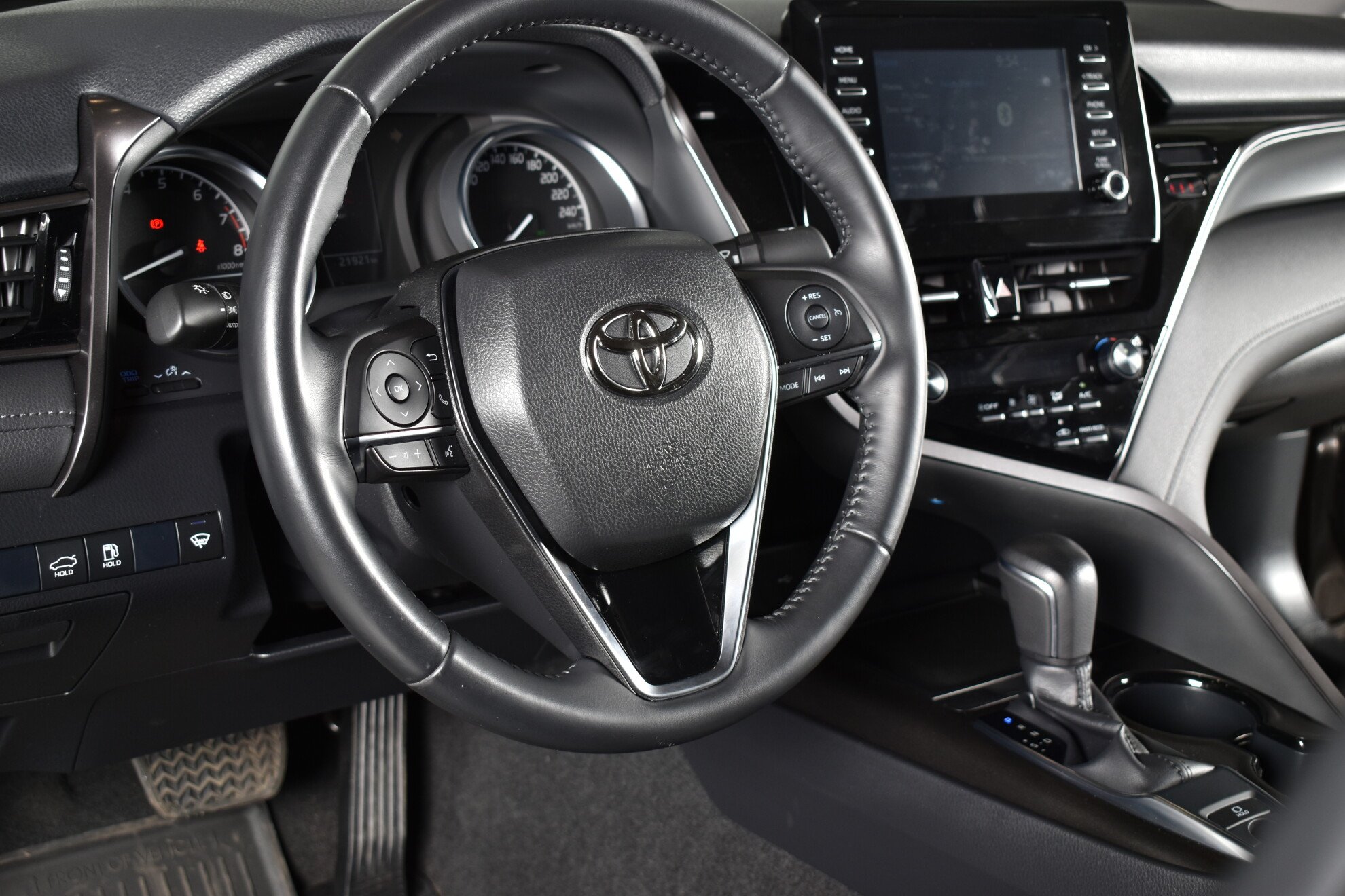 Toyota Camry, VIII (XV70) Рестайлинг, 2021 фото 12