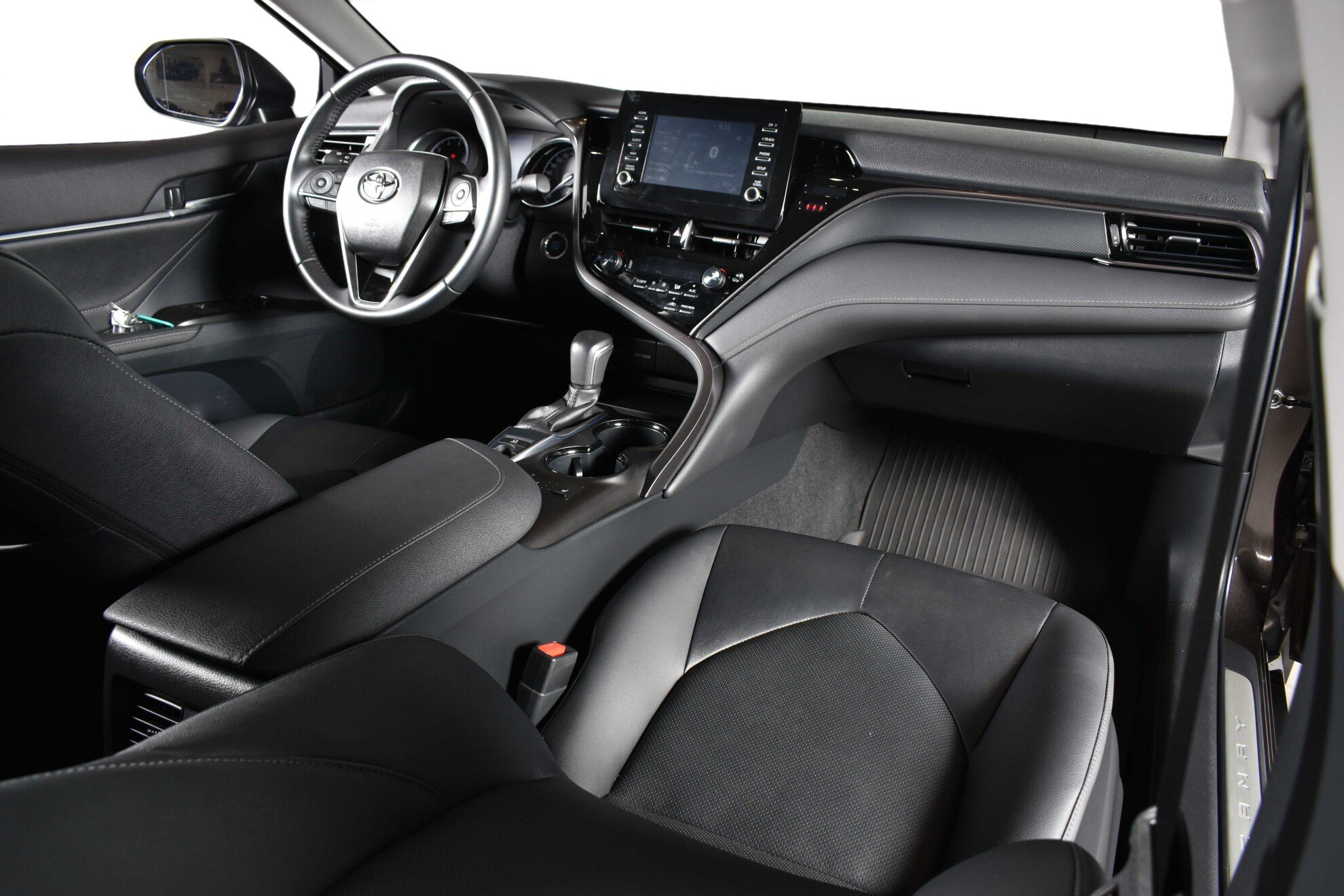 Toyota Camry, VIII (XV70) Рестайлинг, 2021 фото 7