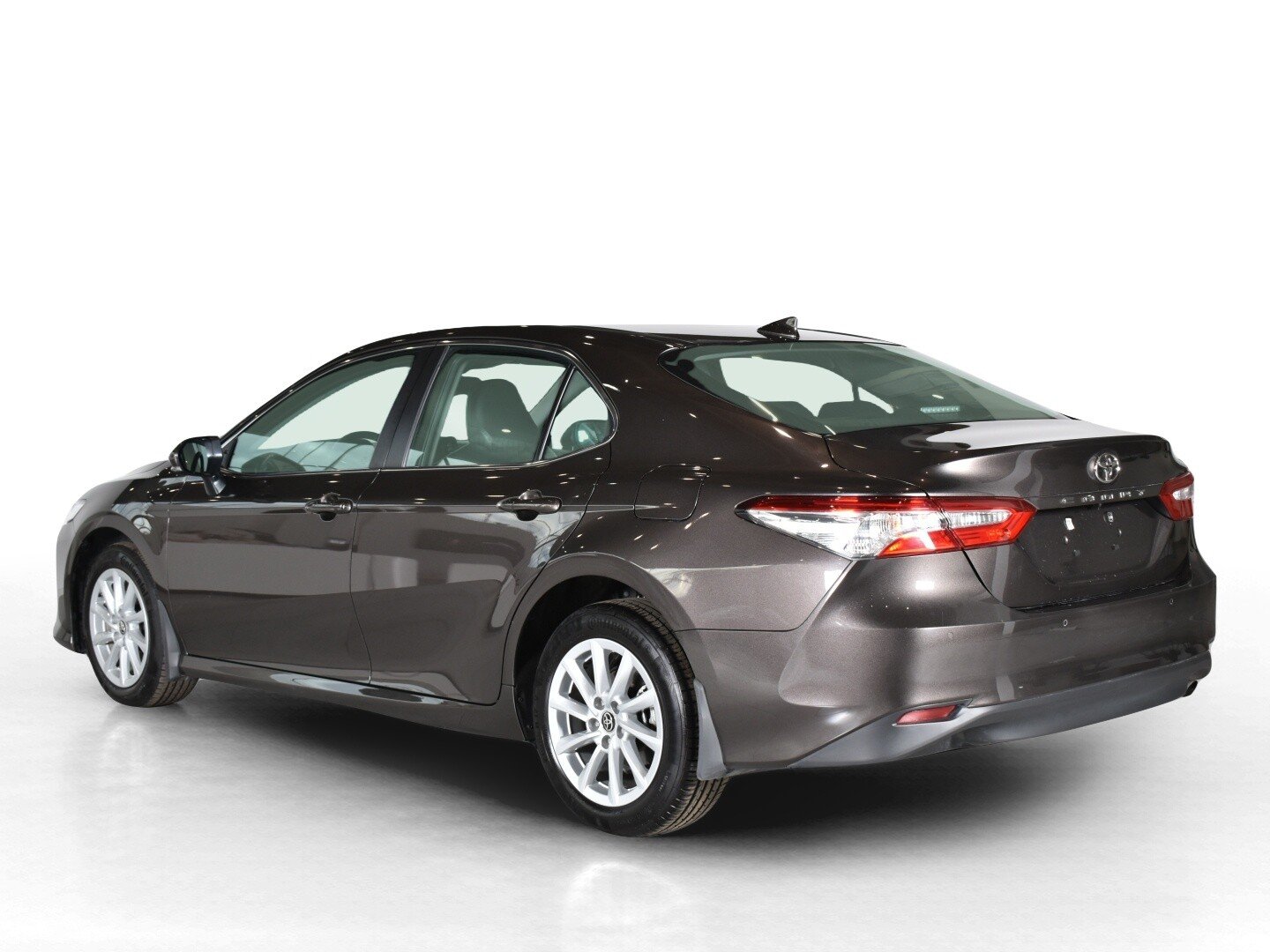 Toyota Camry, VIII (XV70) Рестайлинг, 2021 фото 4