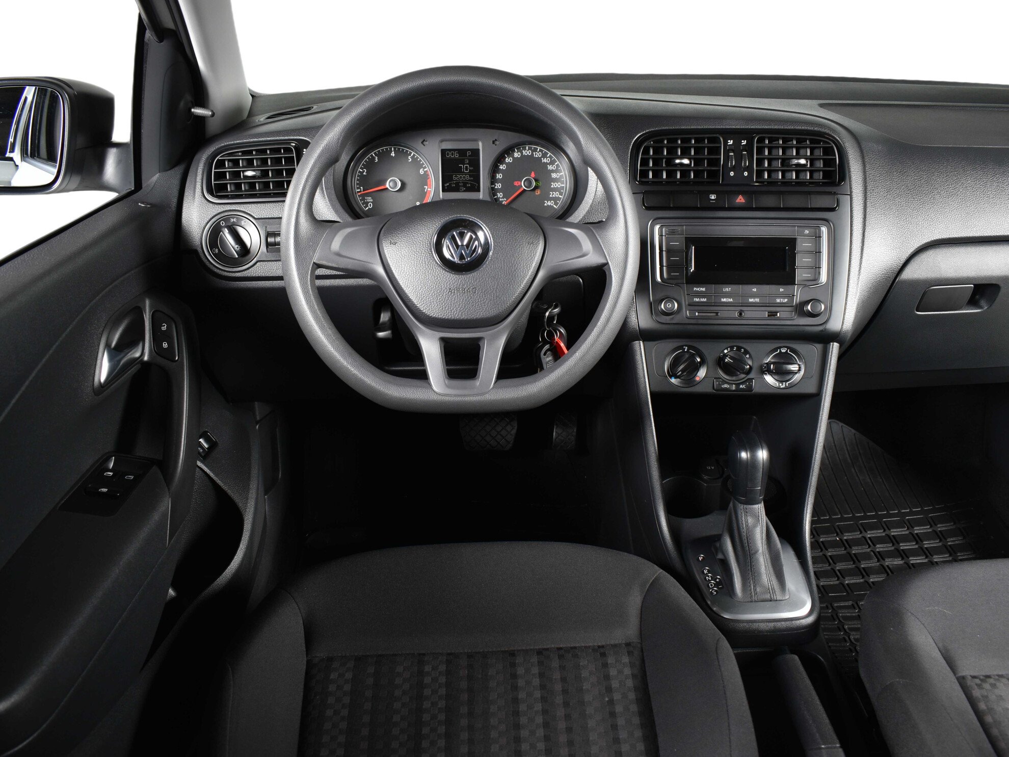 Volkswagen Polo, V Рестайлинг, 2019 фото 5