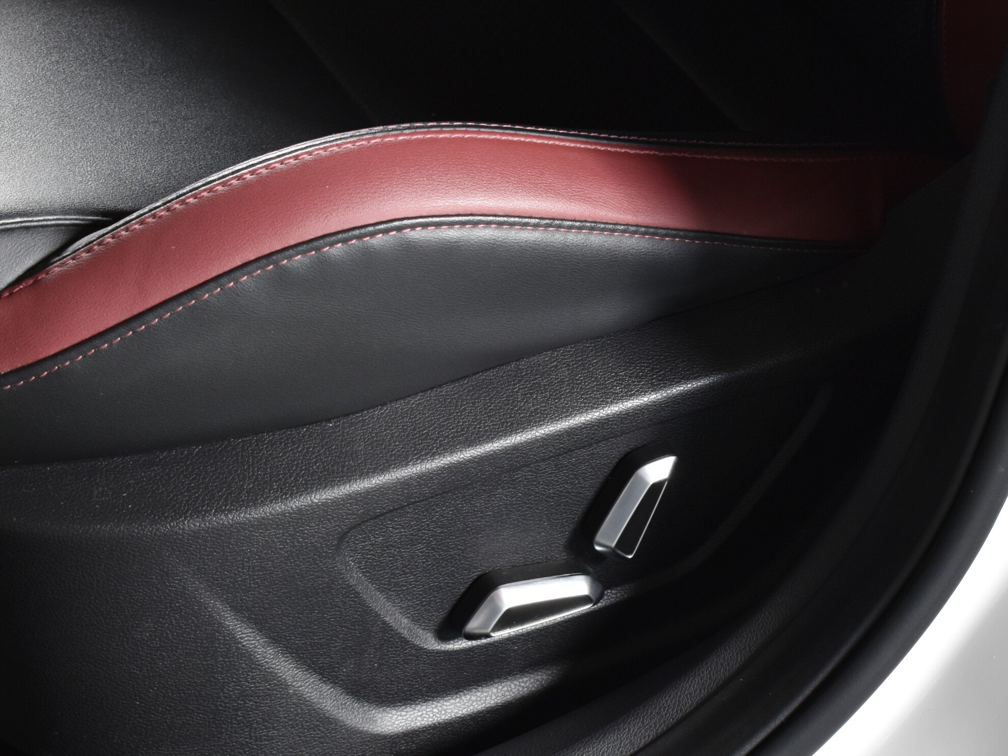 Geely Coolray, I, 2021 фото 13