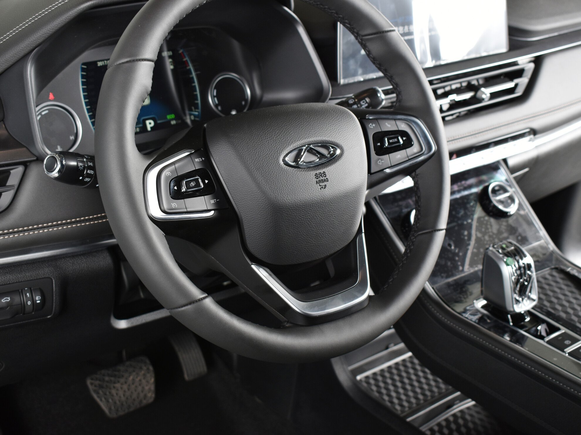 Chery Tiggo 8, I Рестайлинг, 2023 фото 13