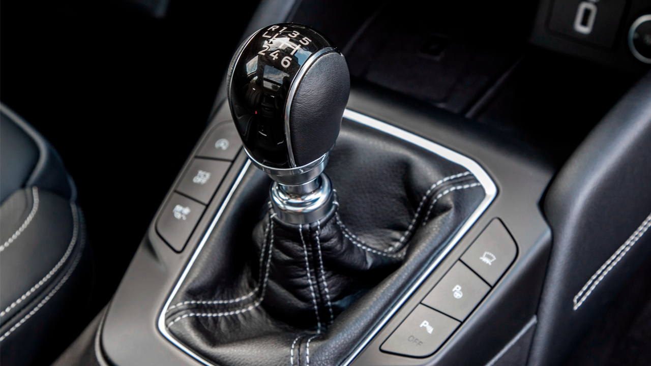 Фото Открываемая панорамная стеклянная крыша ford Focus