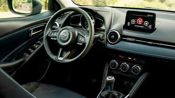 Фото Интерьер mazda 2
