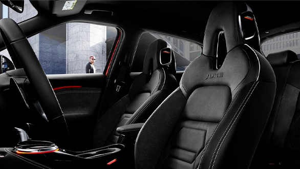 Фото Спортивные сидения  nissan Juke