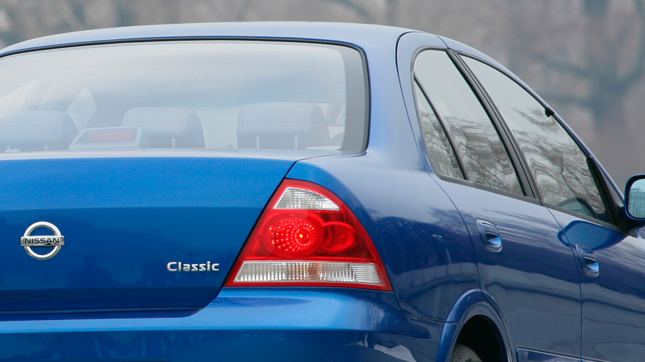 Задние фары