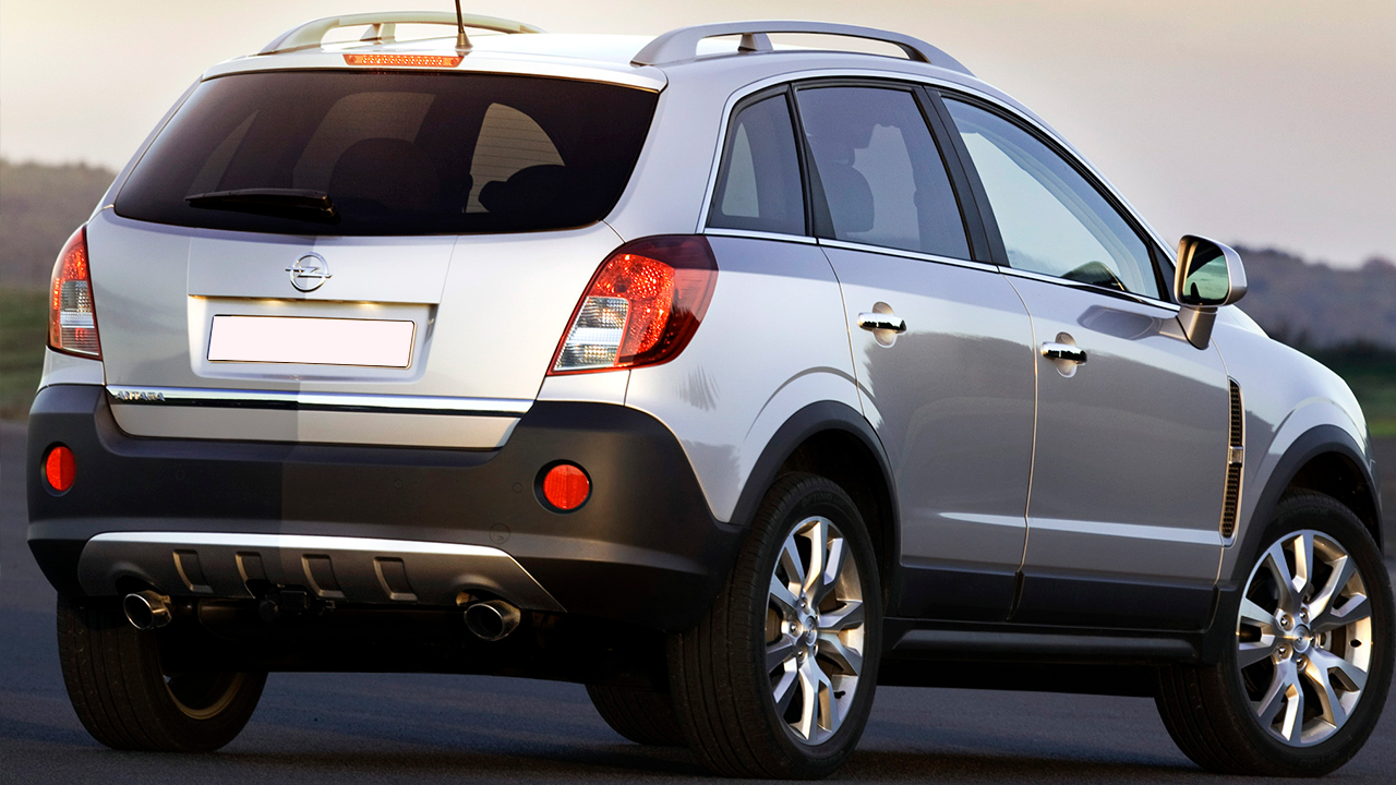 Фото Яркий облик opel Antara