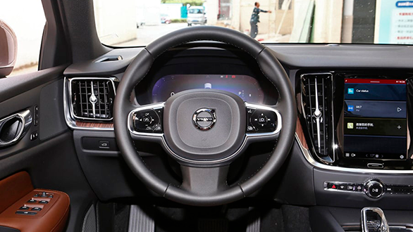 Фото Интерьер volvo S60