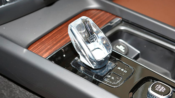 Фото Коробка volvo S60