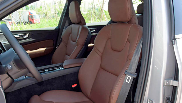 Фото  volvo XC70