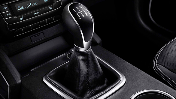 Фото Элегантный дизайн салона geely Emgrand X7