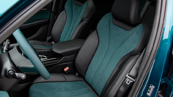 Фото Салон geely Monjaro